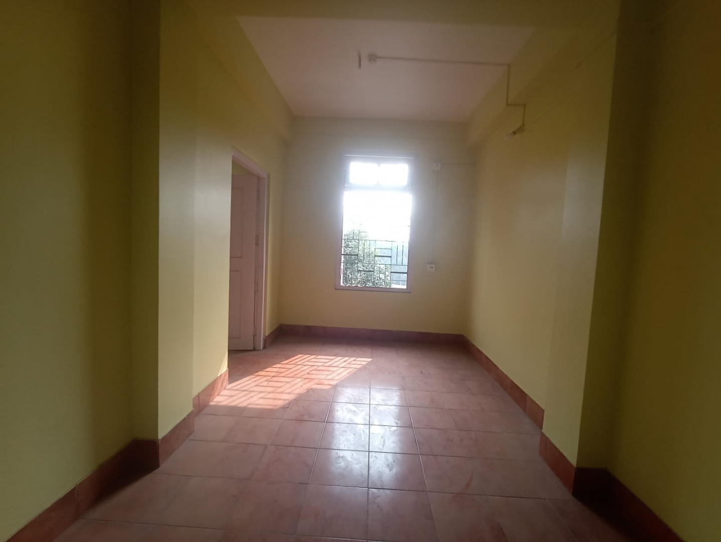 Unfurnished 2bhk in Bamunimaidan, Guwahati, Assam, India for Rent